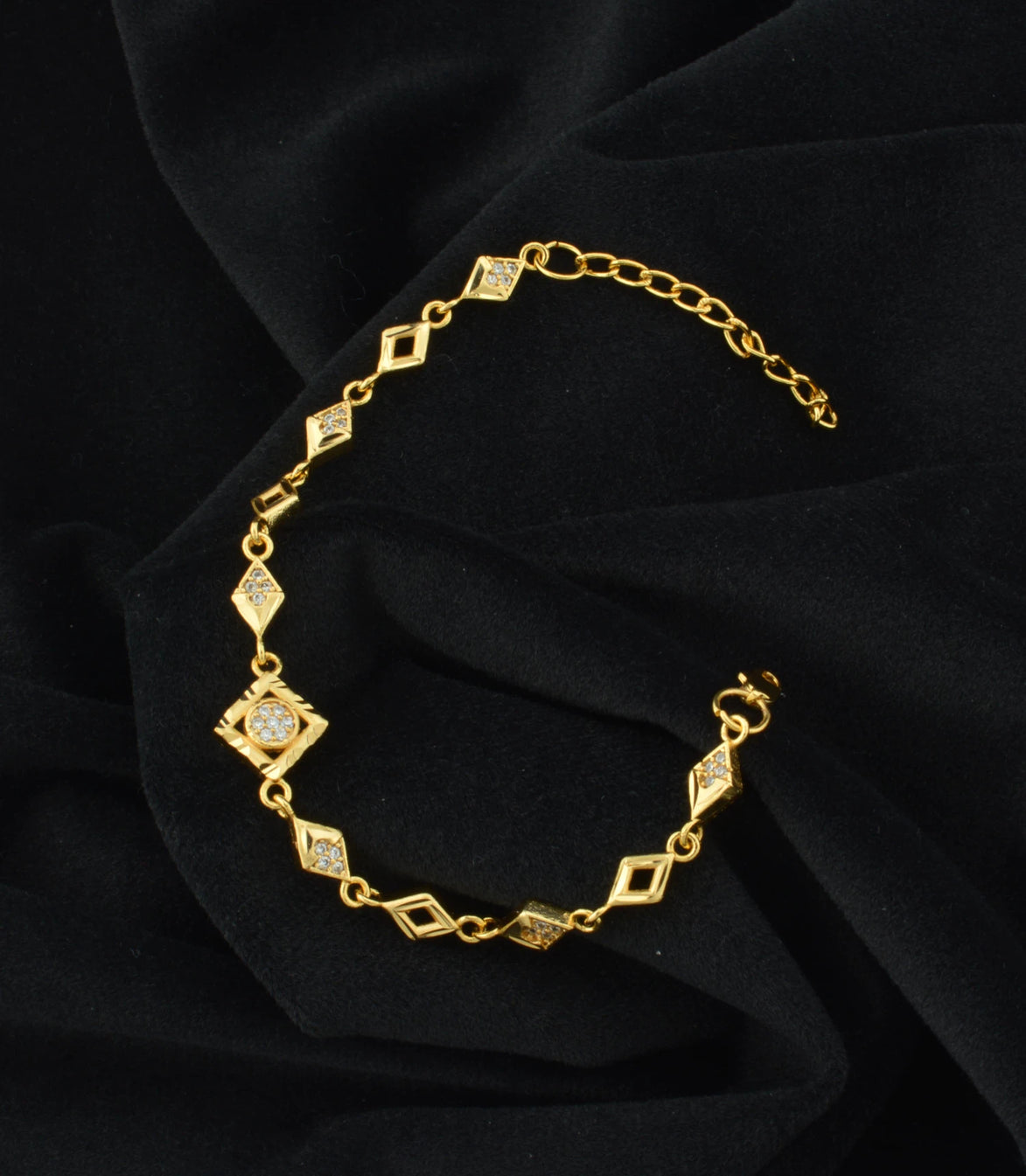 Gold Plated Sparkling Chain Bracelet