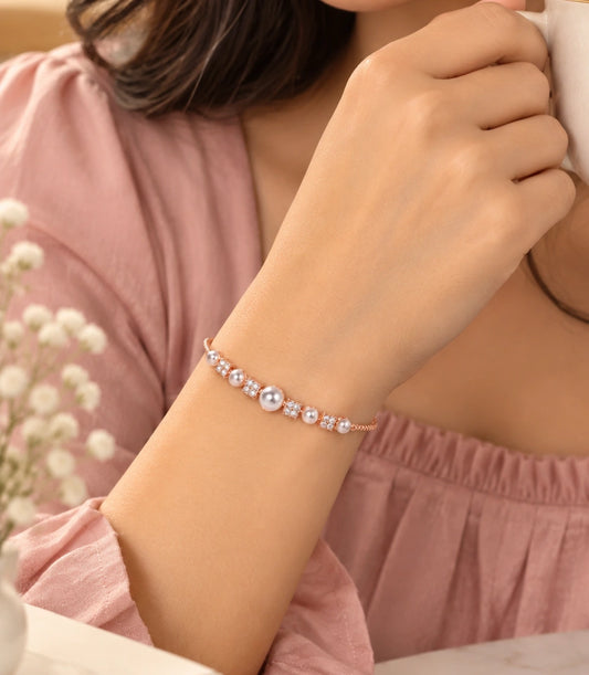 Rose Gold Plated Pearl-Floral Cluster Bolo Bracelet