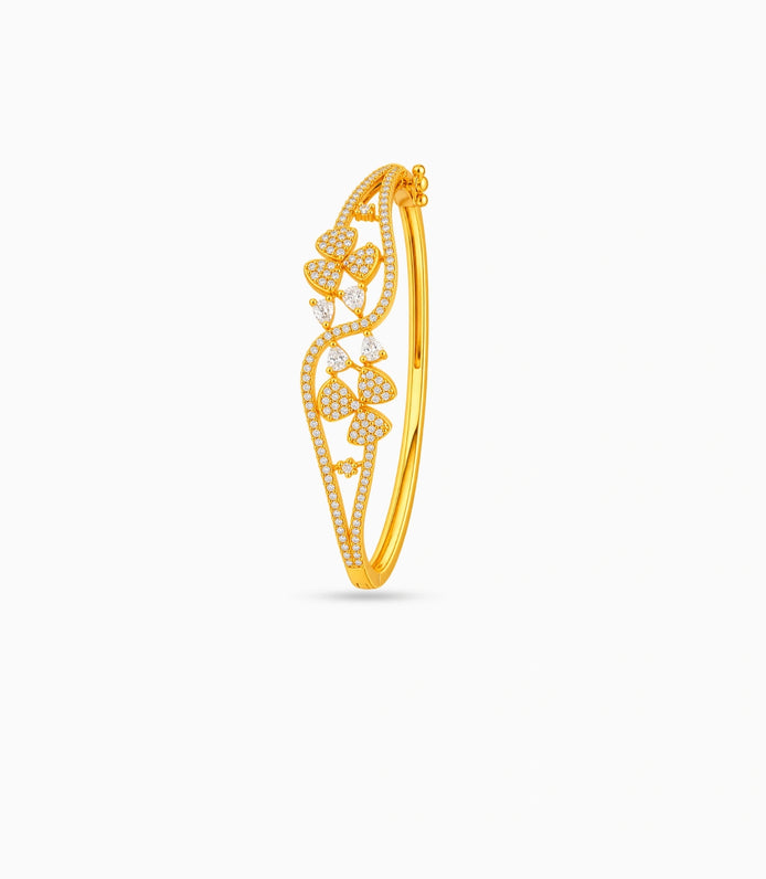 Gold Plated Floral Fan AD Flexible Bracelet