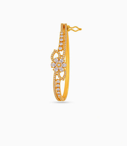Gold Plated Blossom Openwork AD Flexible Bracelet