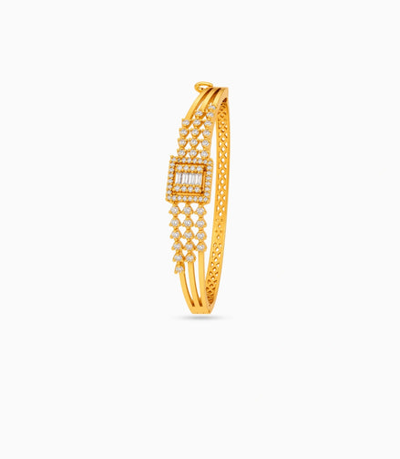 Gold Plated Square Halo AD Flexible Bracelet