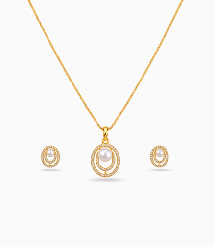 Gold Plated Sleek Pearl Chain Pendant Set