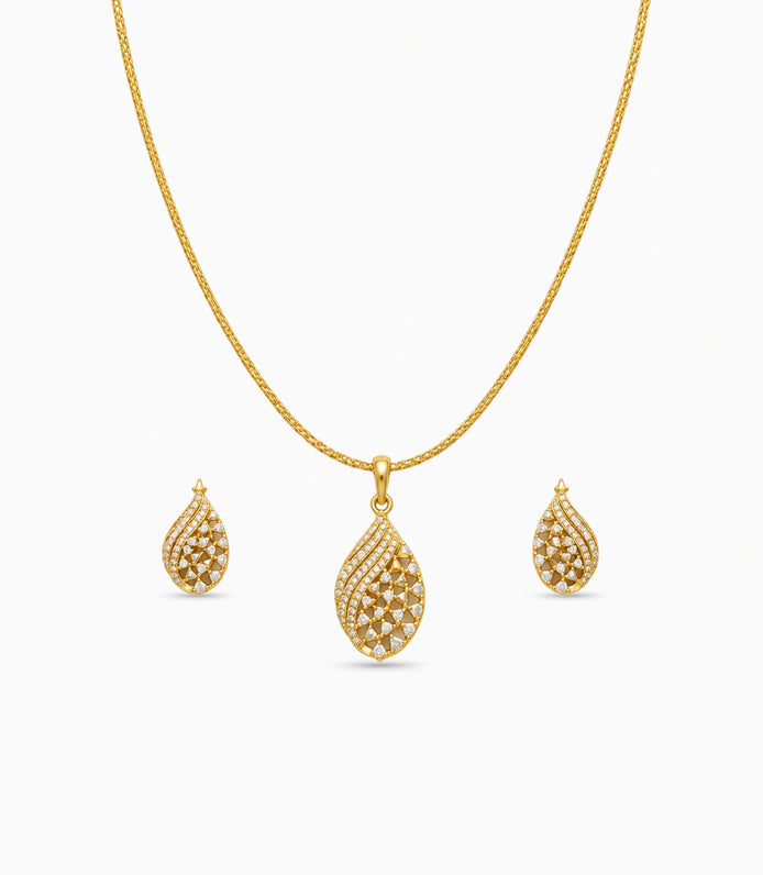 Gold Plated Delicate Fancy CZ Chain Pendant Set