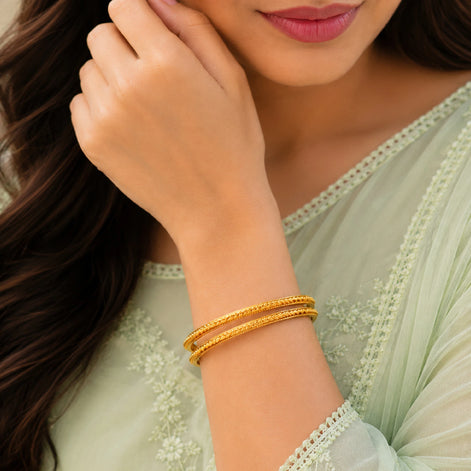 gold plated delicate churi DBG15561