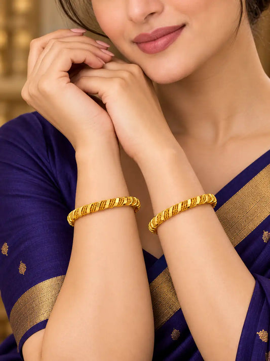 Gold Plated Delicate Special Bangle Set