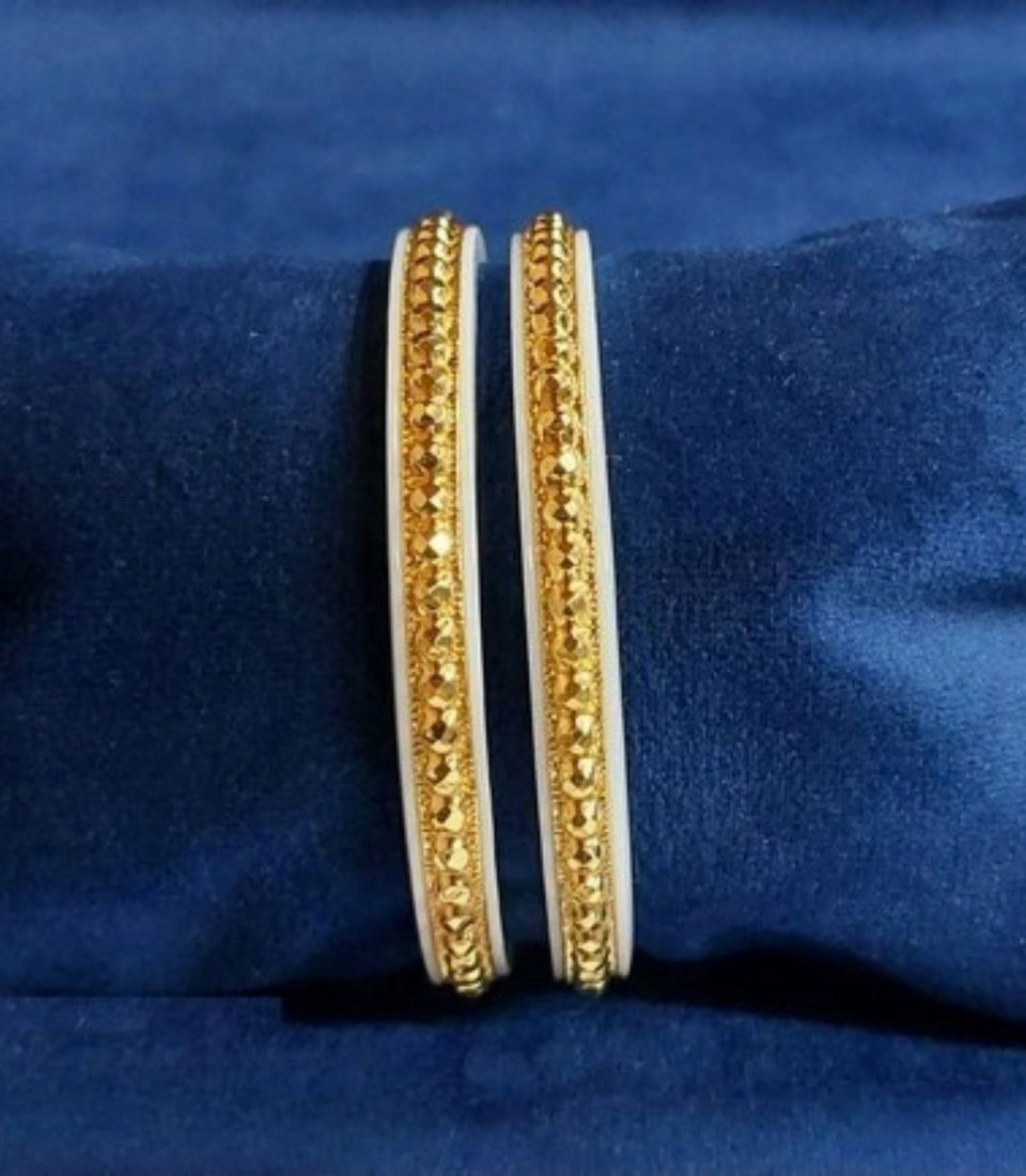 Gold Plated Casual White Pola Bangle Set