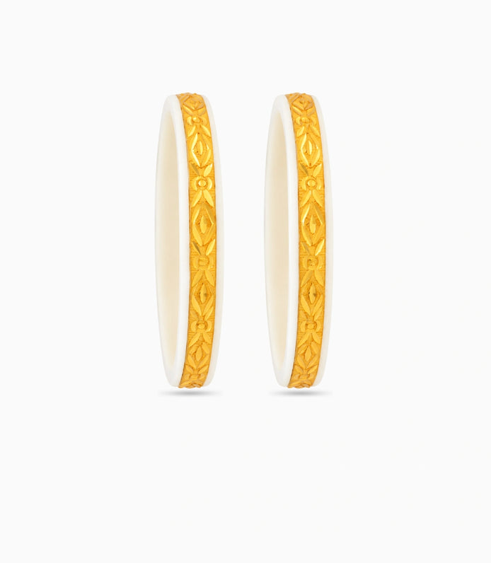 Gold Plated Paisley White Pola Bangle Set