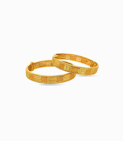 Gold Plated Textured Geometric Bangle Set