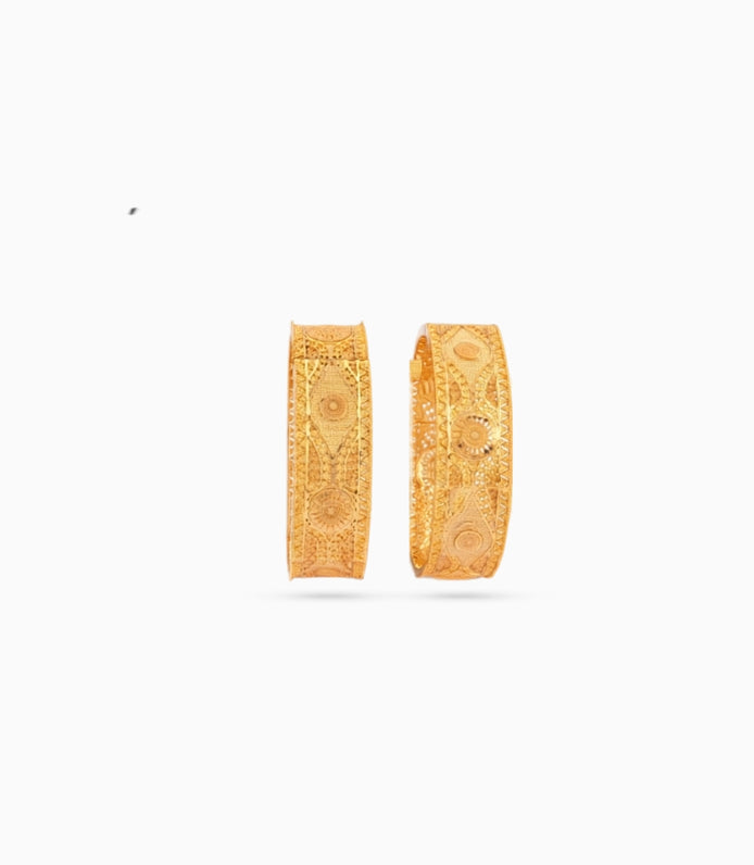 Gold Plated Wedding Designer Screw Chur Bangle Set