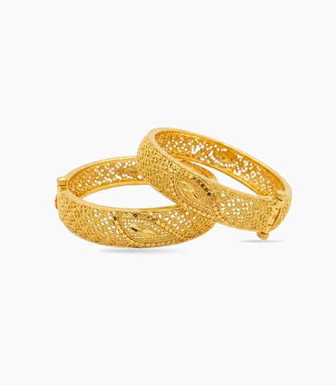 Gold Plated Traditional Bangle Set
