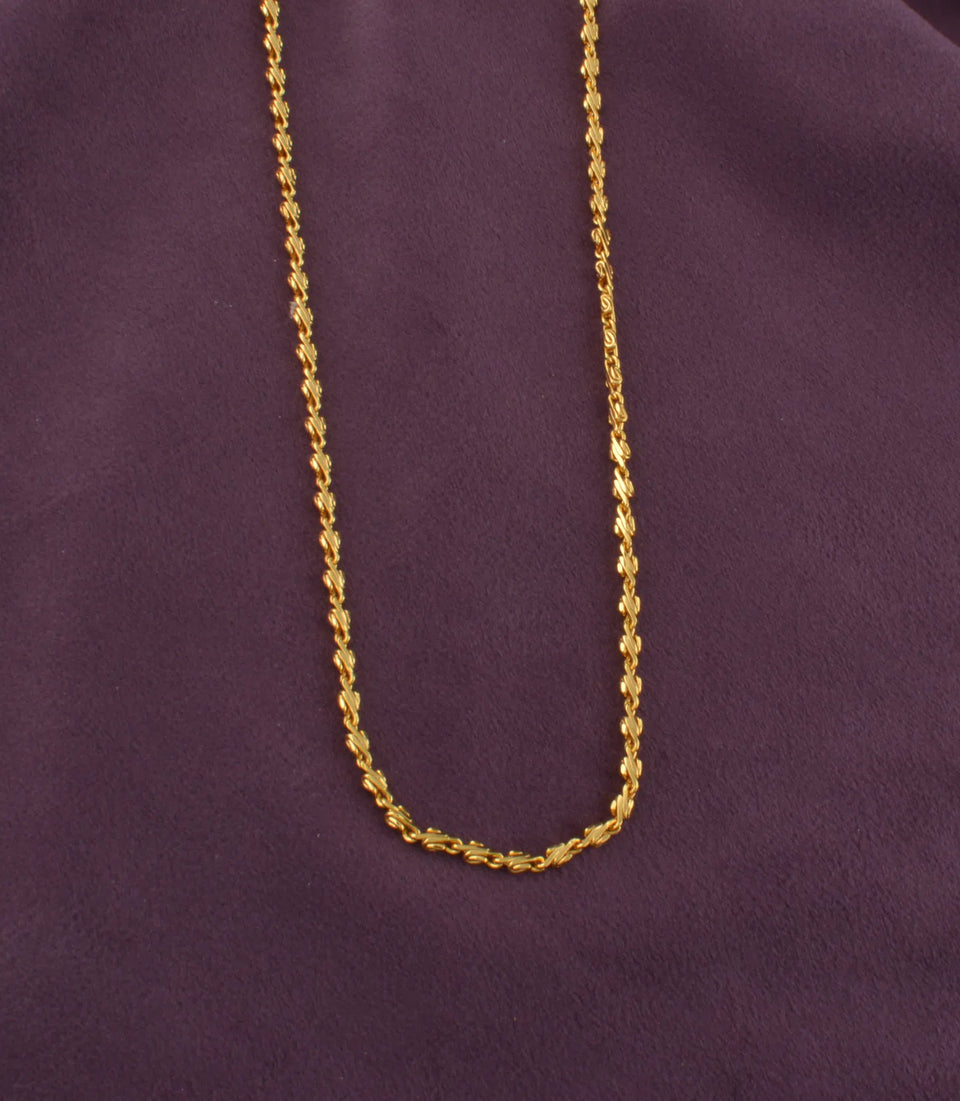 Gold Plated Delicate Textured Chains