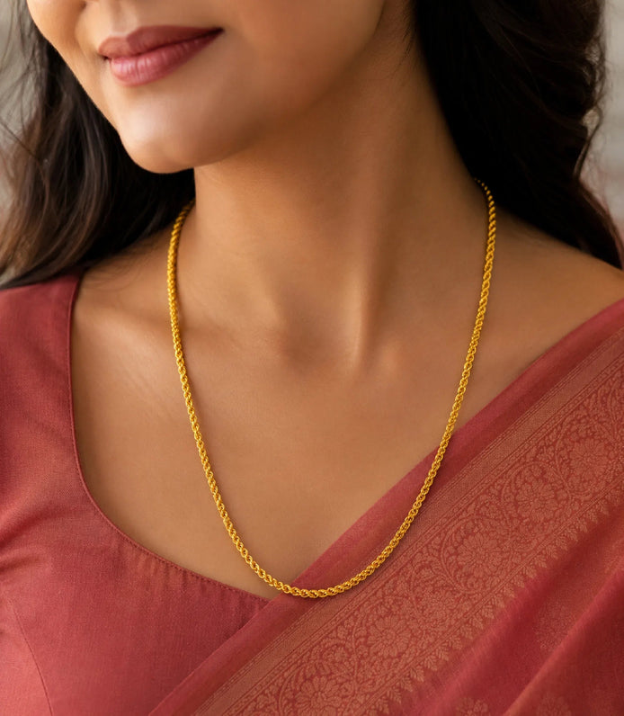 classic gold plated textured rope chain on woman DCN2324