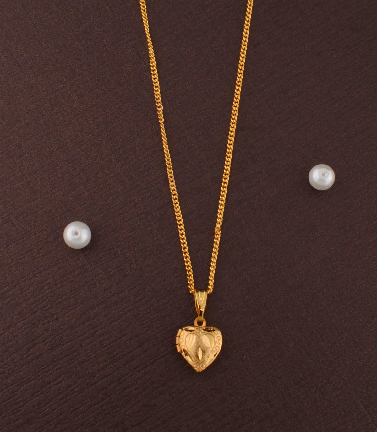 Gold Plated High-Shine Heart Chain & Pendant