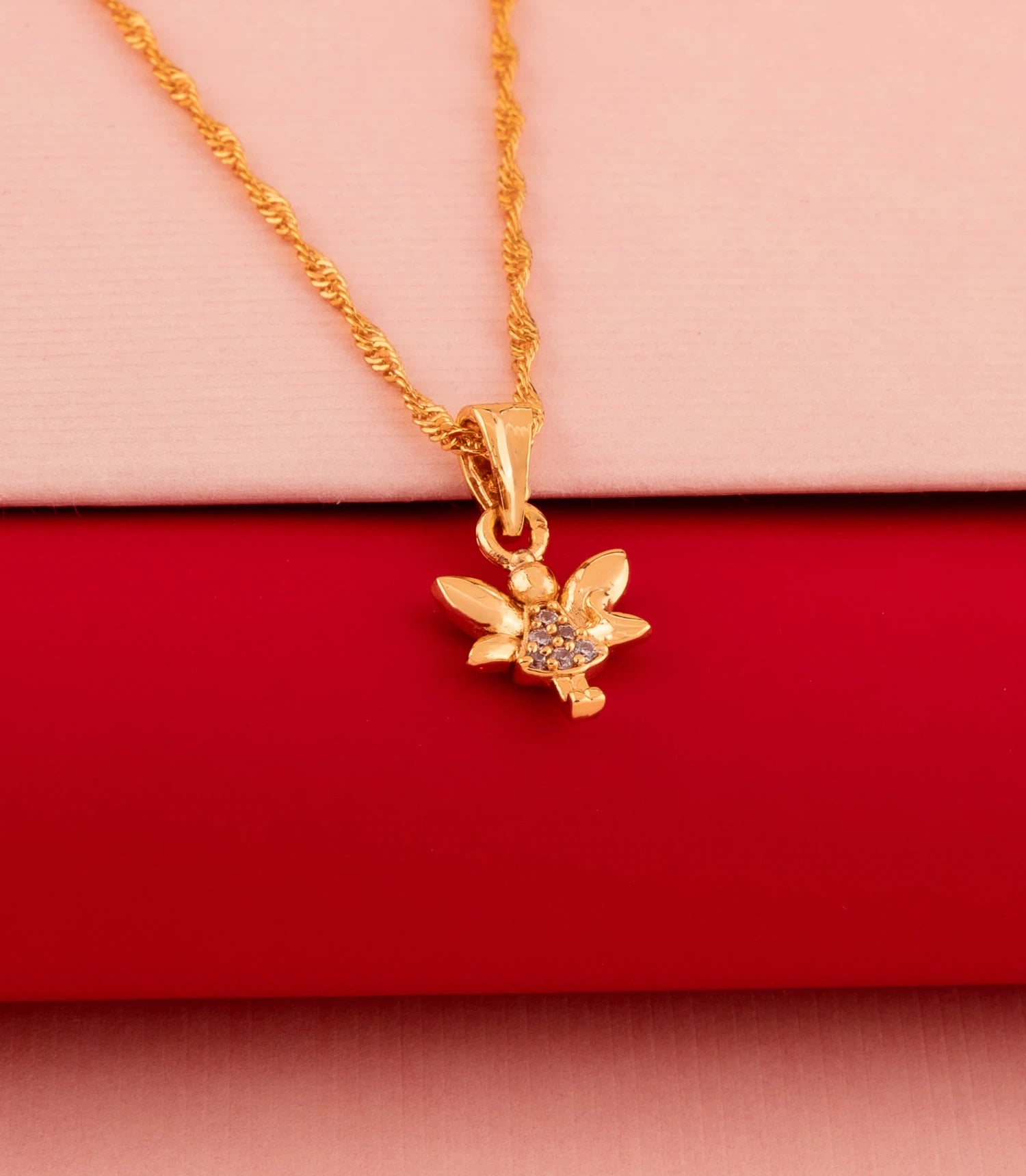 Gold Plated Floral Beauty Chain & Pendant