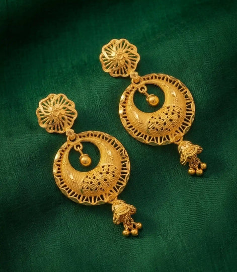 Gold Plated Intricate Chandbali Earrings