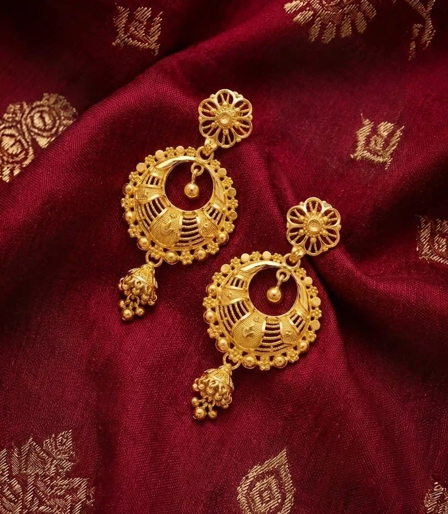 Gold Plated Glamorous Chandbali Earrings