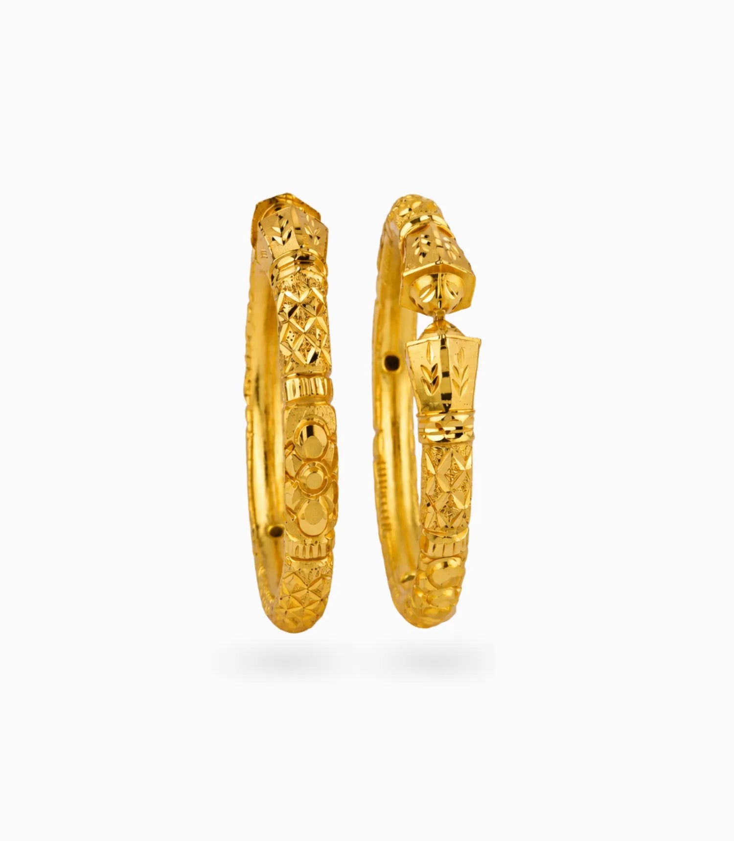 Gold Plated Wedding Heavry Looking Kada