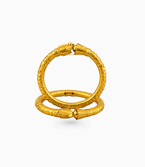 Gold Plated Wedding Gajmukh Twist Kada