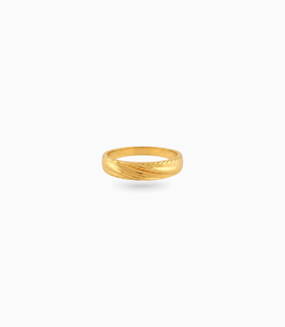 Gold Plated Party Sleek Finger Ring