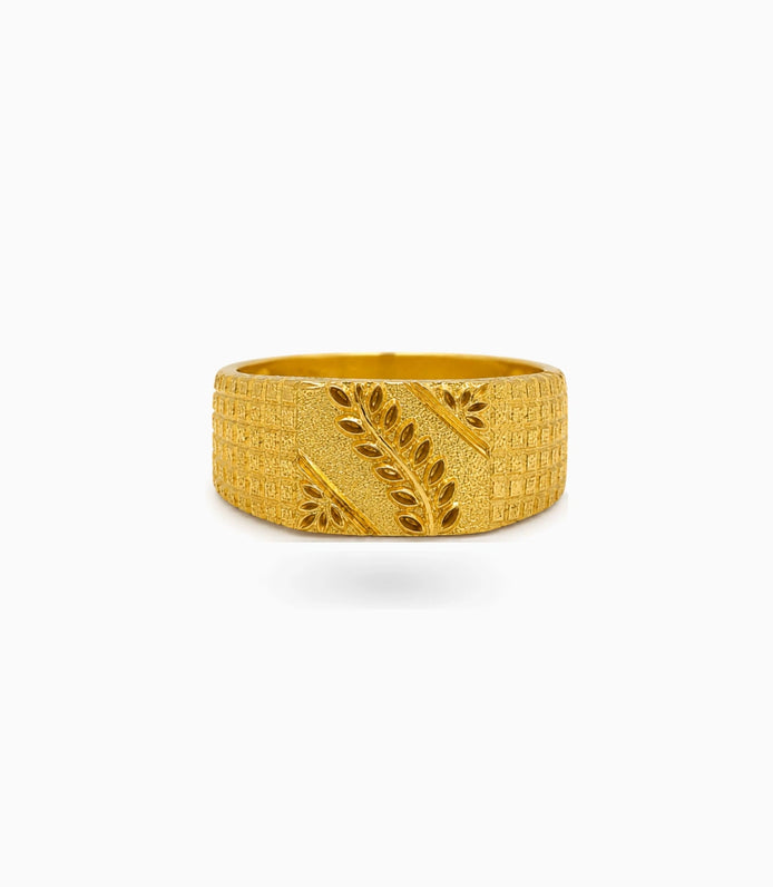Gold Plated Wedding Square Floral Finger Ring Men