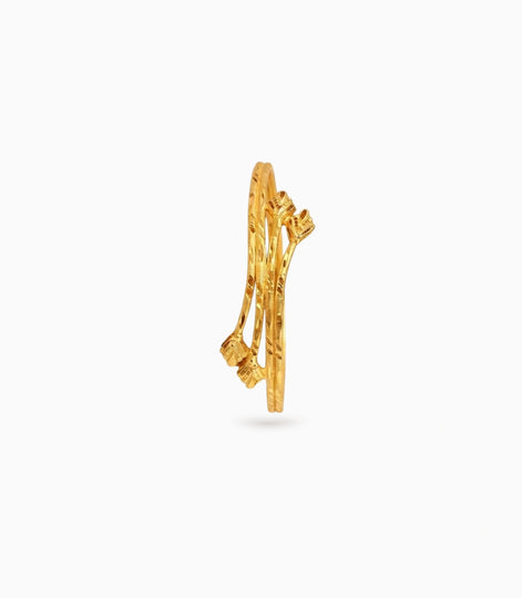 Gold Plated Graceful Glow Single Bangle