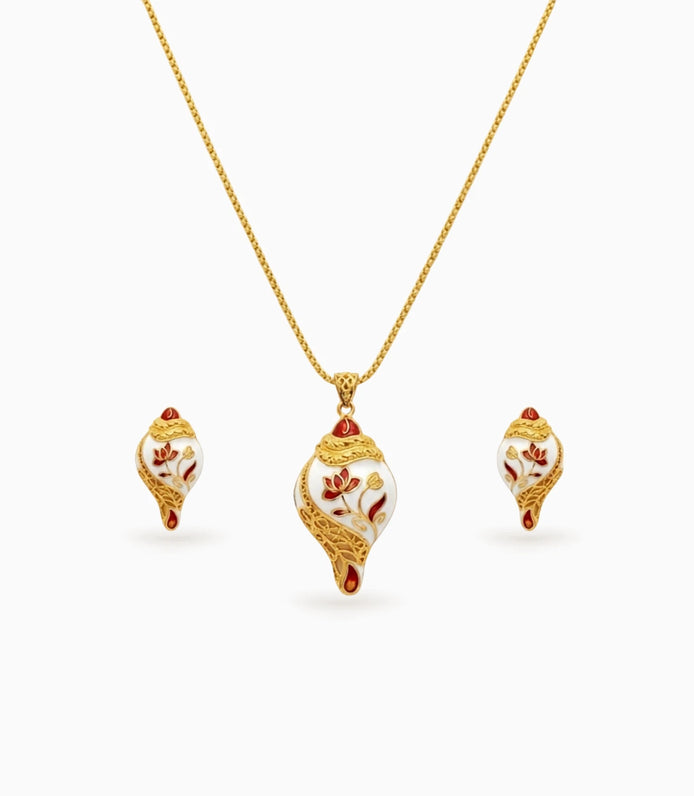 Gold Plated Sankh Enamel Chain Pendant Set
