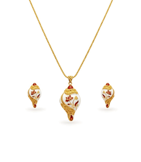 Gold Plated Sankh Enamel Chain Pendant Set