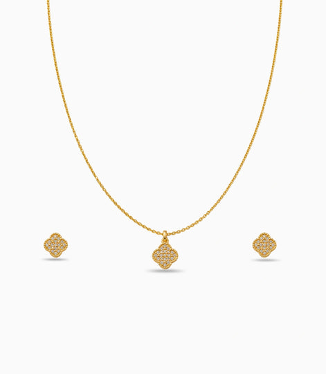 Gold Plated Delicate Filigree AD Chain Pendant Set