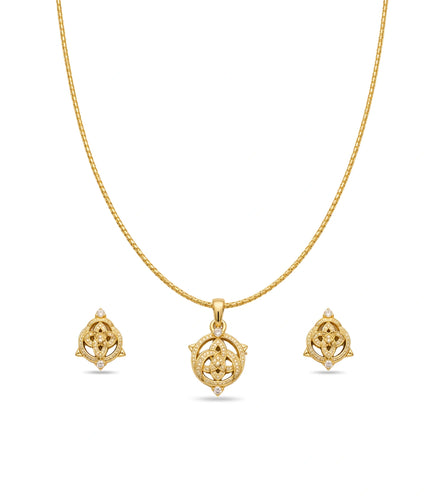 Gold Plated Delicate Triple Loop AD Chain Pendant Set