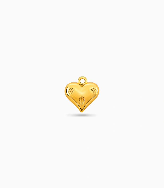 Gold Plated Feminine Heart Pendant