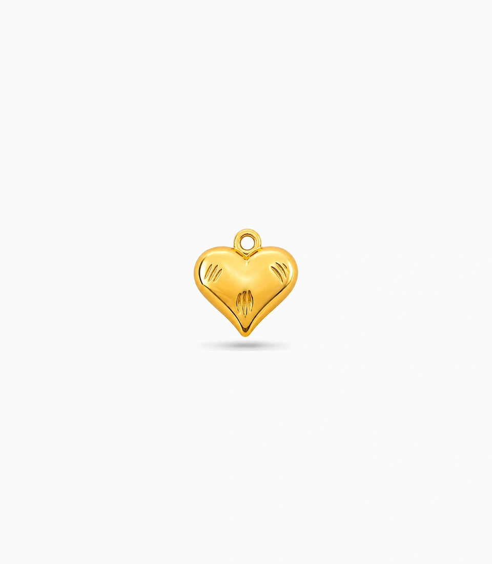 Gold Plated Feminine Heart Pendant