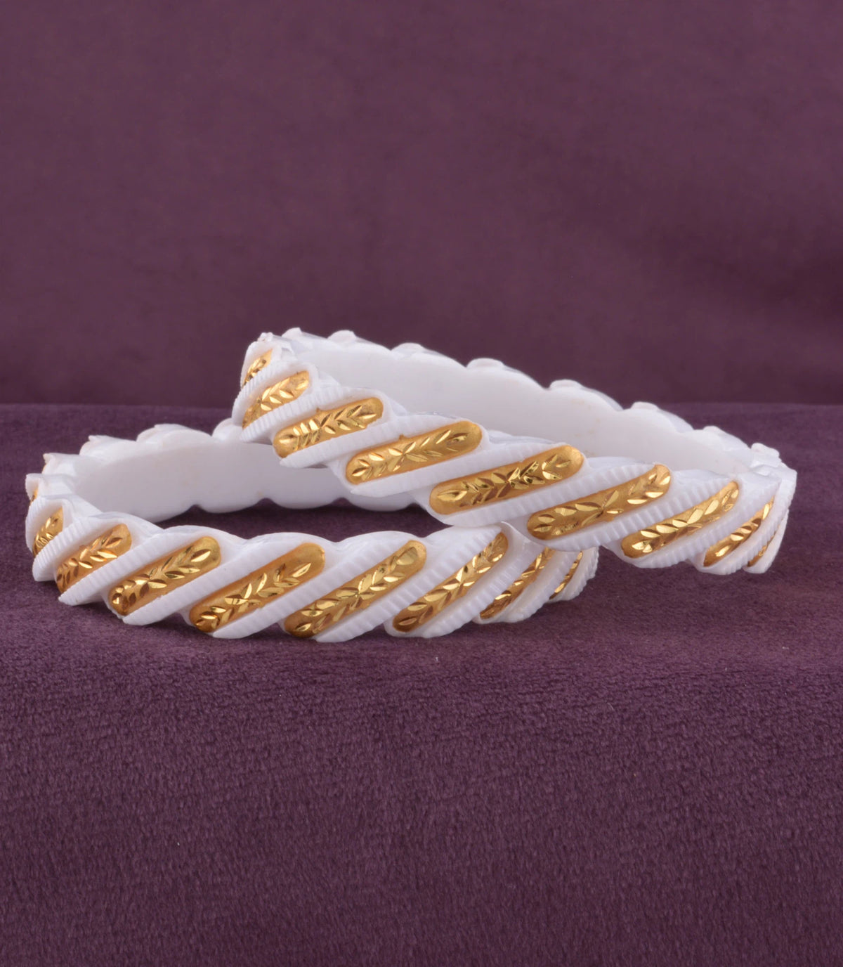 Gold Plated White Wide Sakha Bangle Set