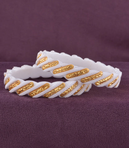 Gold Plated White Wide Sakha Bangle Set