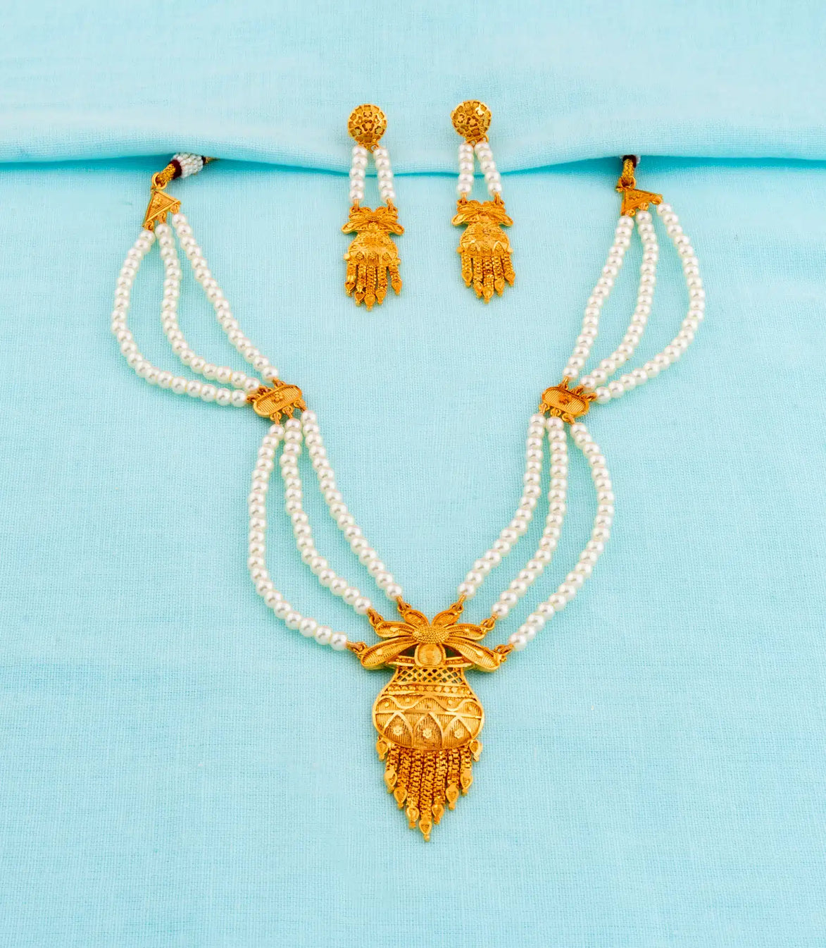Gold Plated Royal Kalash Motif Pearl Necklace Set