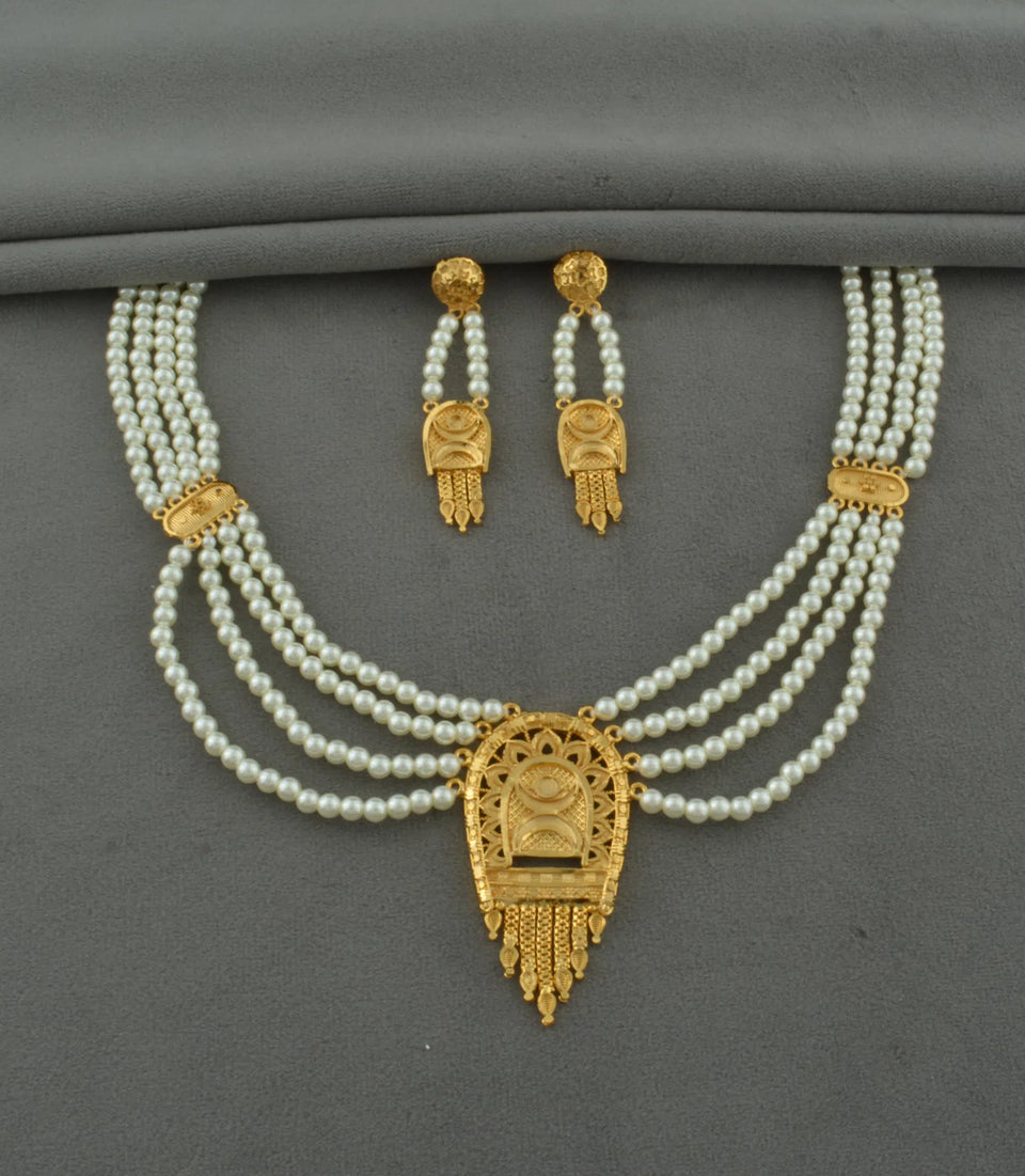 Gold Plated Traditional Pearl Necklace Set