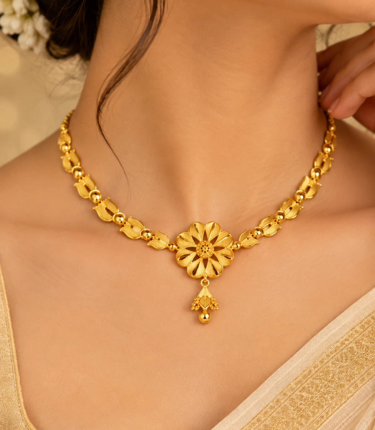 Gold Plated Radiating Floral Choker