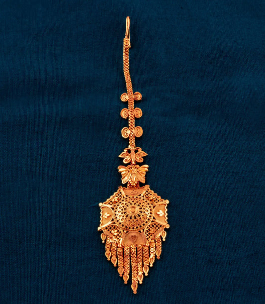 Gold Plated Radiant Floral Mesh Maang Tika