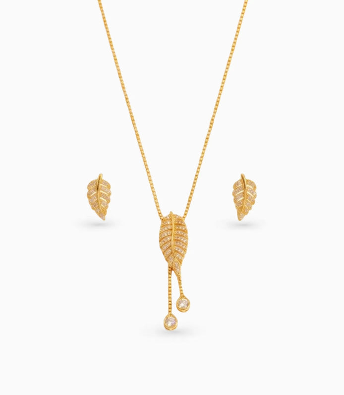 Gold Plated Petal Motif Lariat Necklace