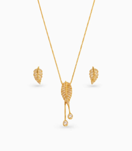 Gold Plated Petal Motif Lariat Necklace