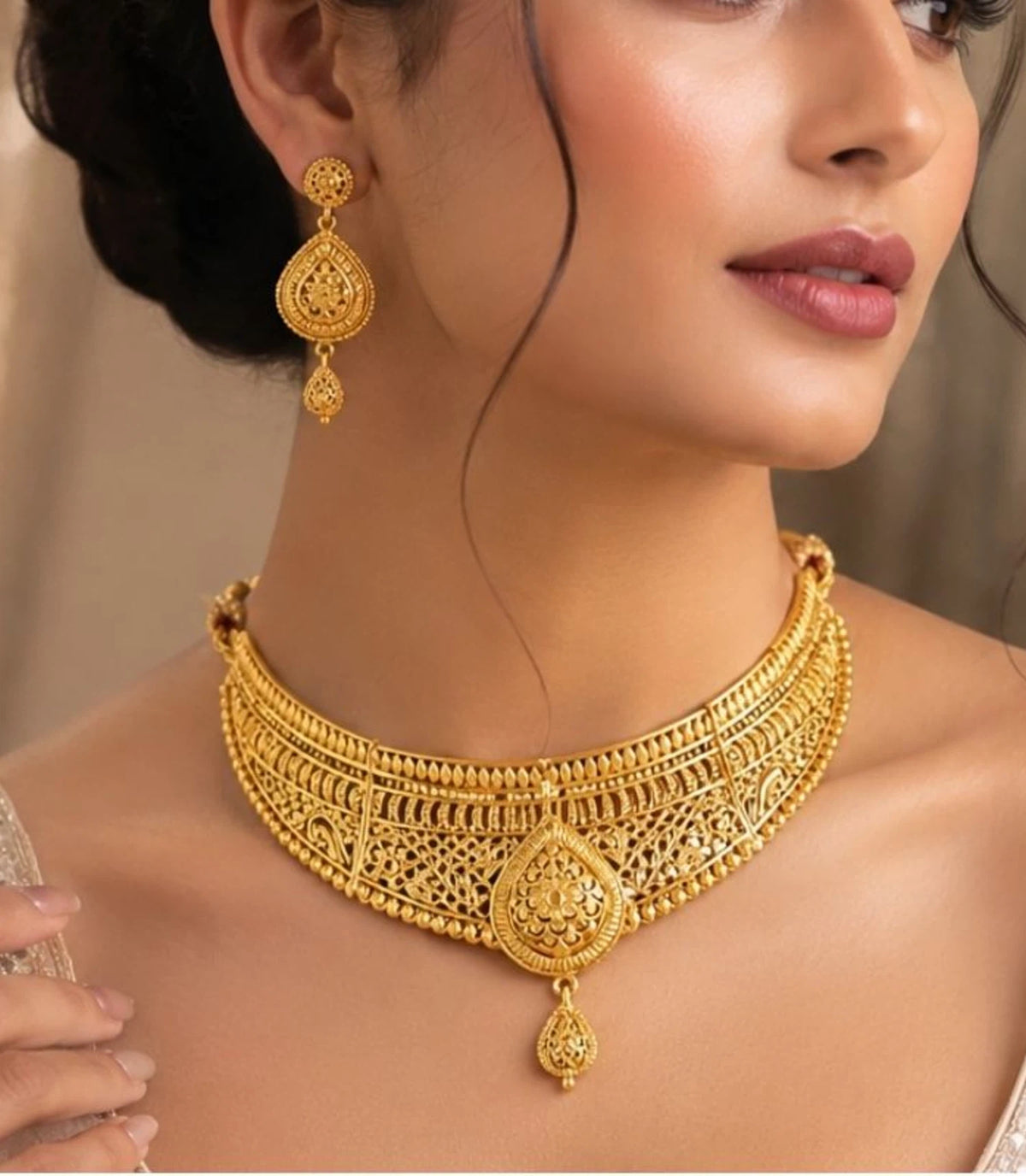 Gold Plated Wedding Heritage Choker
